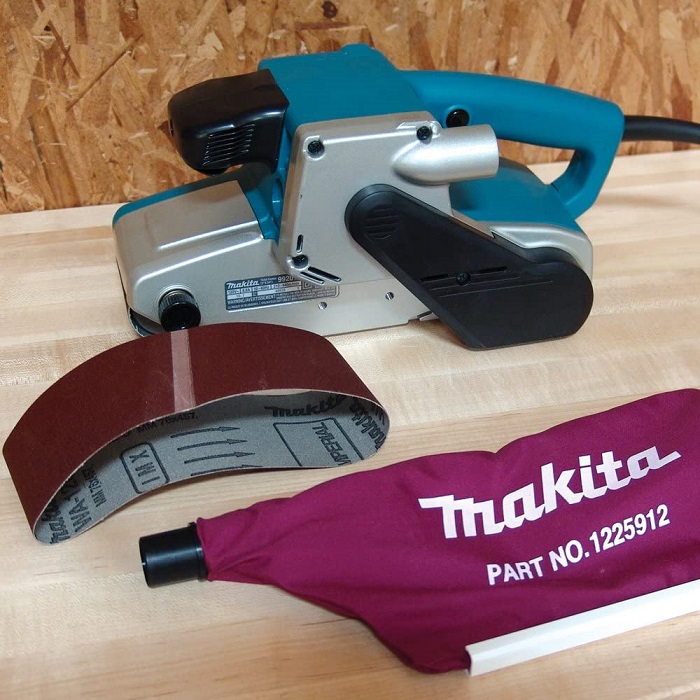 Detailed review of Makita 9920 Belt Sander