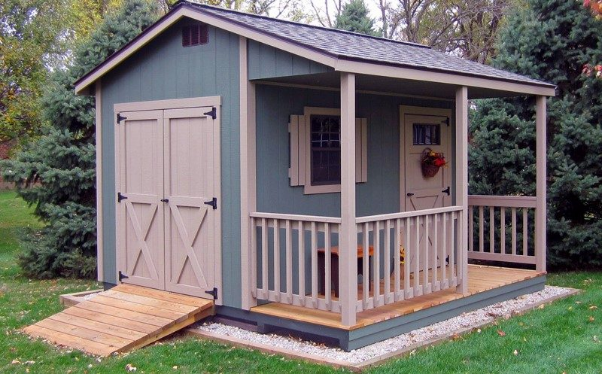 Woman Upgrades Porch With Simple DIY Corbel Install