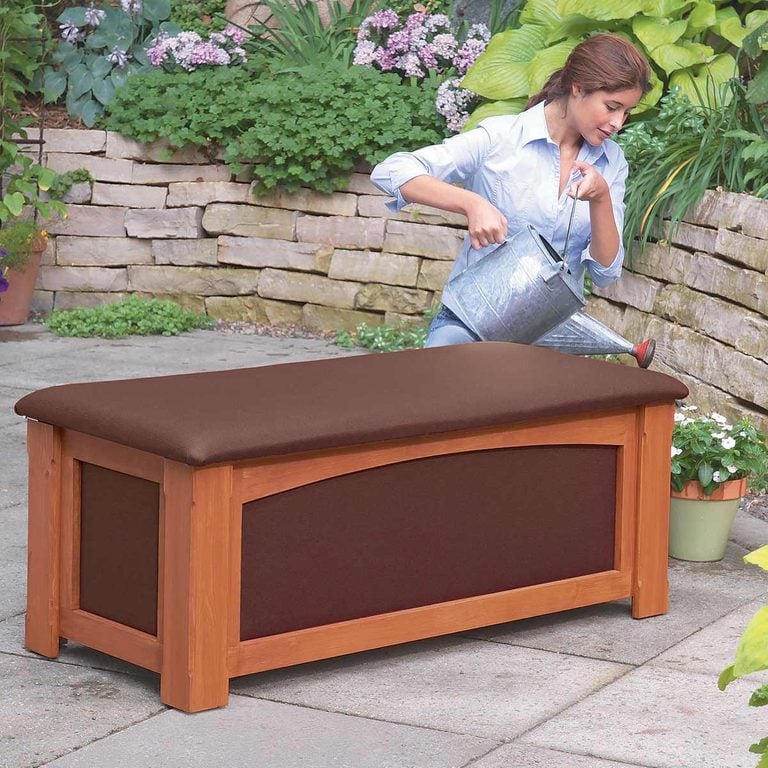 Easy-to-build outdoor storage bench