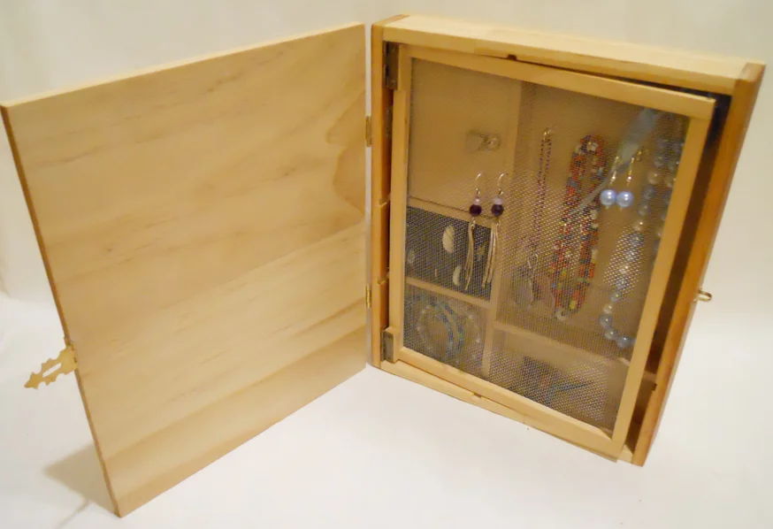 Simple Jewelry Box Without Power Tools