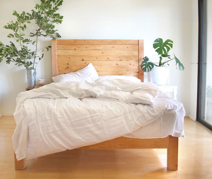 Douglas Fir Queen Bed Frame With Headpost