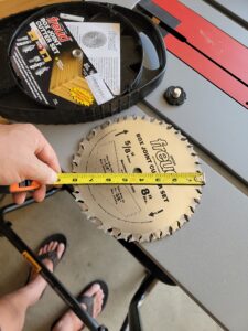 Freud SBOX8 8inch Box Joint Cutter Set measuring blade