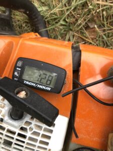Runleader Digital Maintenance Tachometer measuring